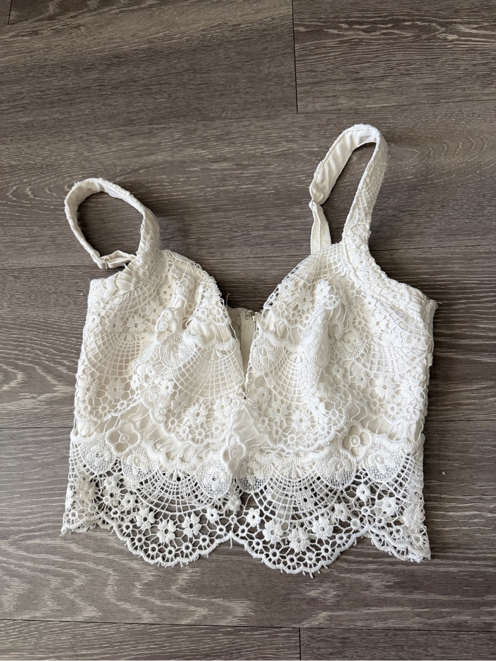 SABO SKIRT White Guipure Lace Bustier Crop Top